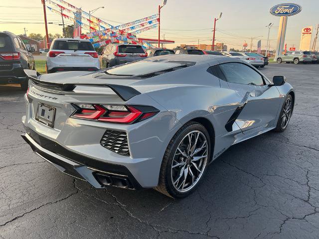 Used 2024 Chevrolet Corvette Stingray Preferred Cpe w/ Z51 Performance Package RWD image 5