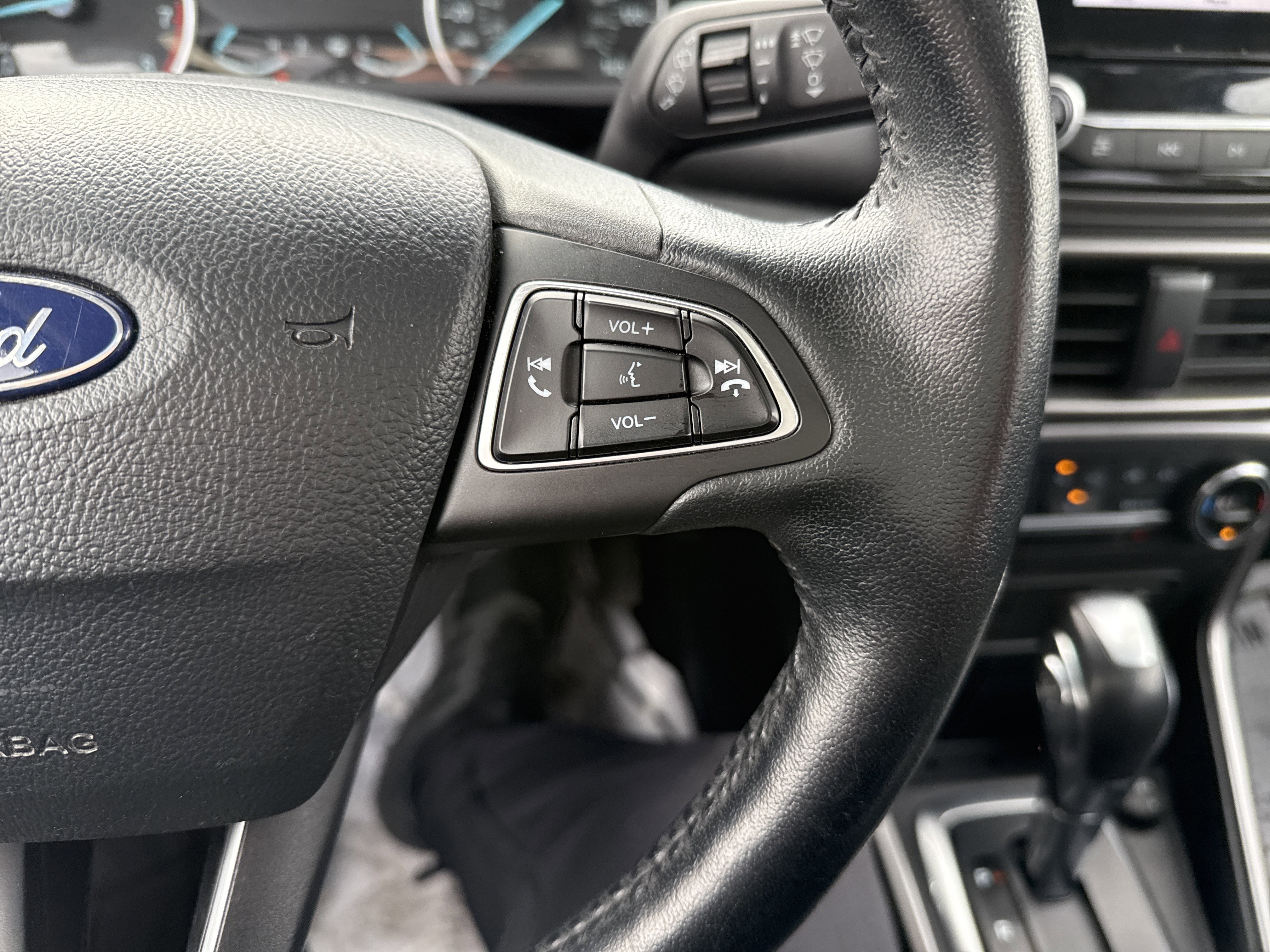 Certified 2019 Ford EcoSport SE image 20