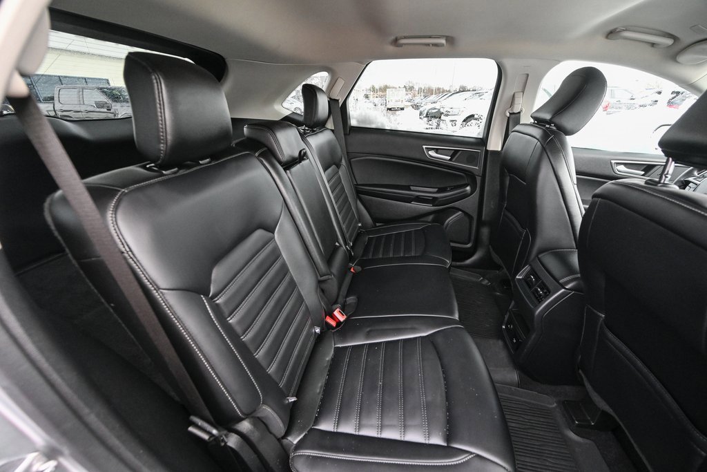 Certified 2024 Ford Edge SEL w/ Convenience Package image 33
