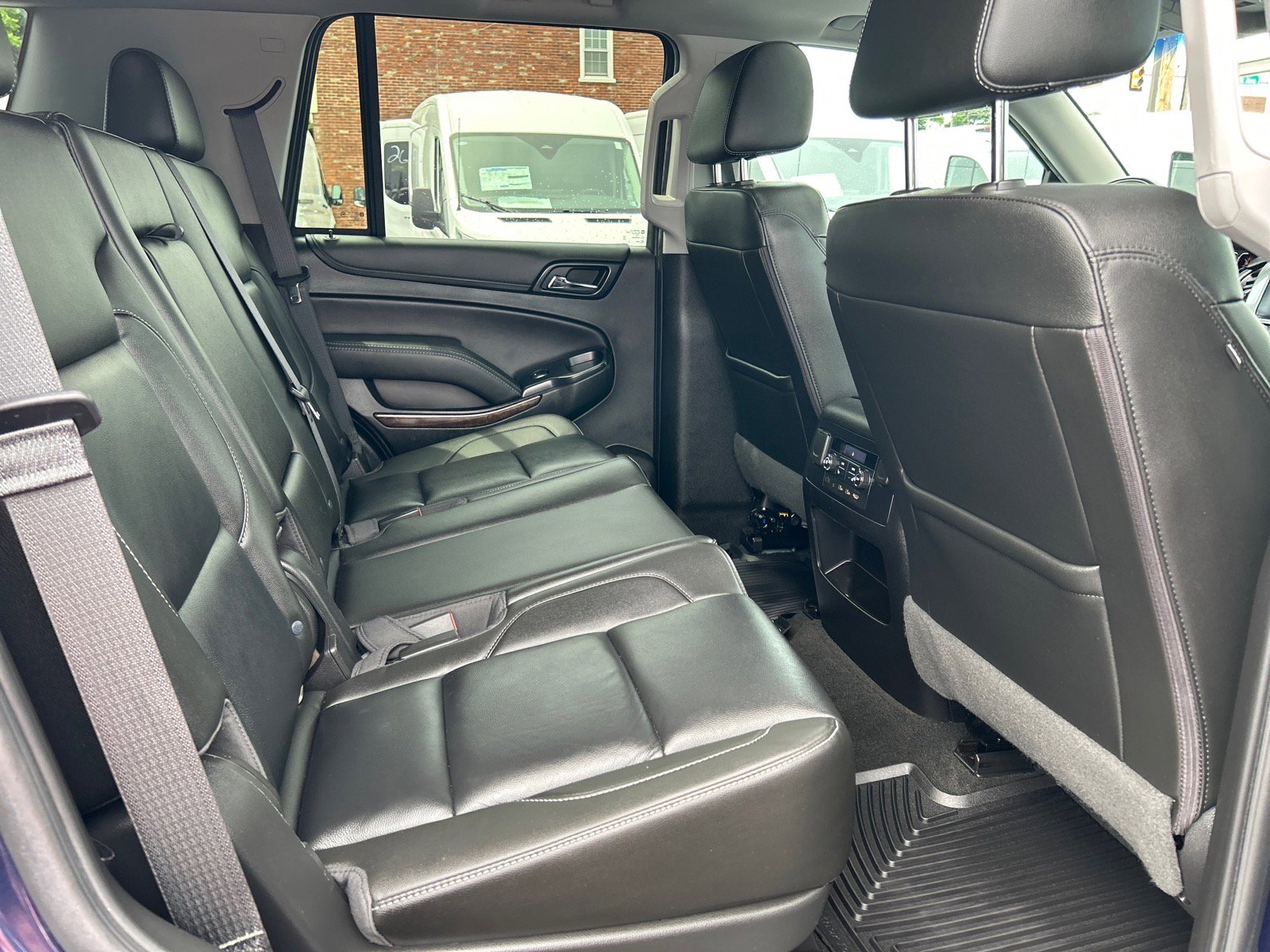 Used 2018 Chevrolet Tahoe LT AWD/4WD image 23