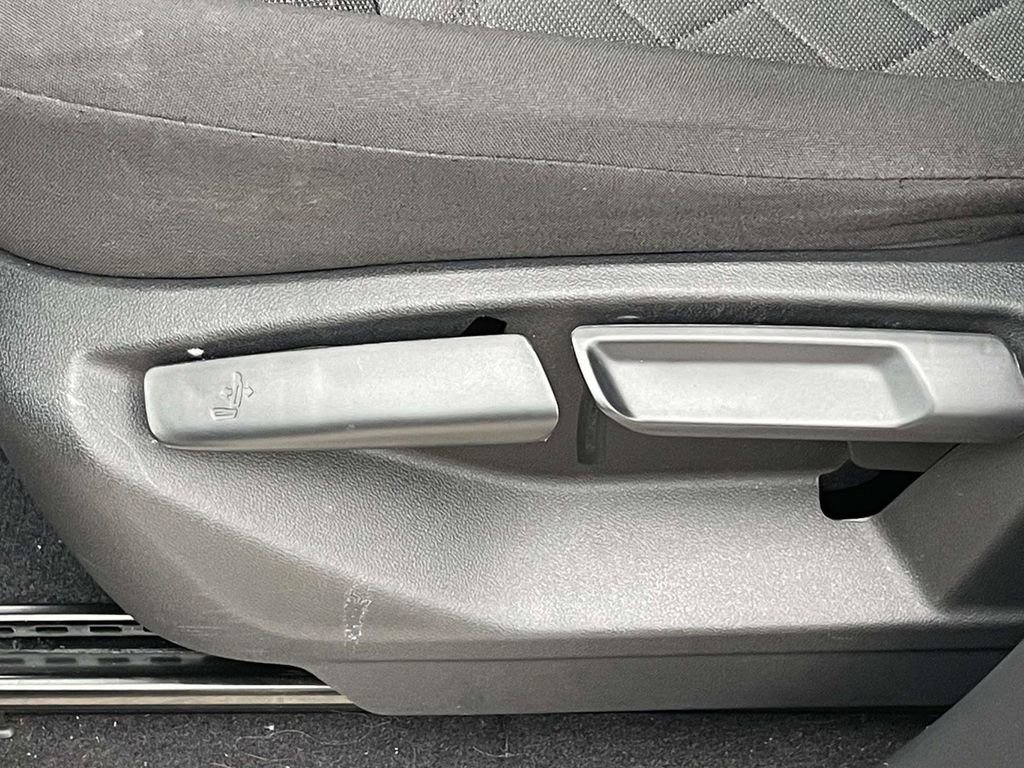 Used 2020 Volkswagen Atlas Cross Sport S FWD image 14