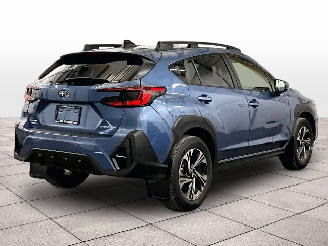 Used 2024 Subaru Crosstrek 2.0i Premium AWD/4WD image 11