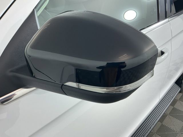 Certified 2025 Ford Expedition Active AWD/4WD image 10