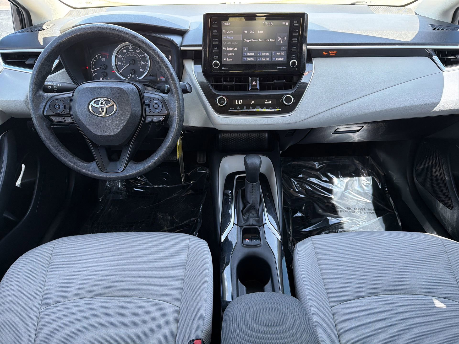 Used 2022 Toyota Corolla LE image 9