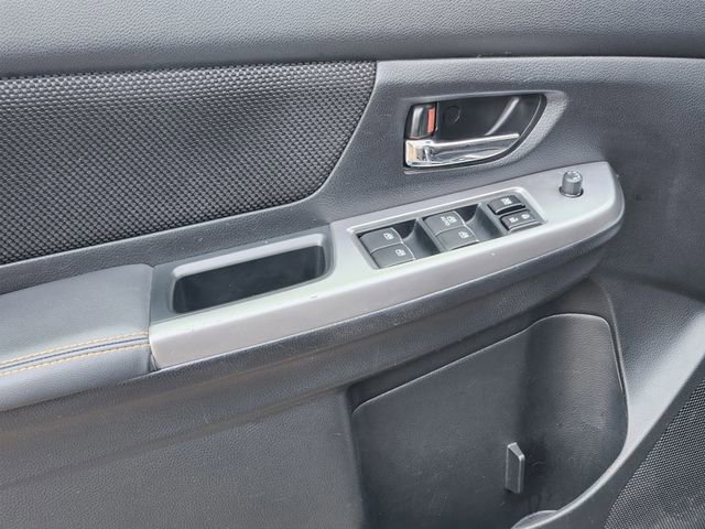 Used 2017 Subaru Crosstrek 2.0i Premium image 11