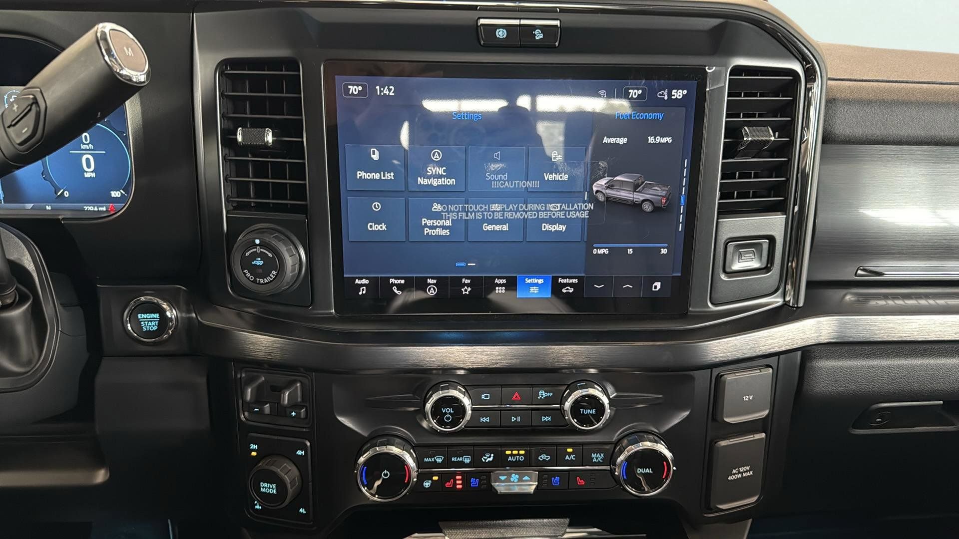 Certified 2025 Ford F250 Lariat w/ Lariat Ultimate Package image 13