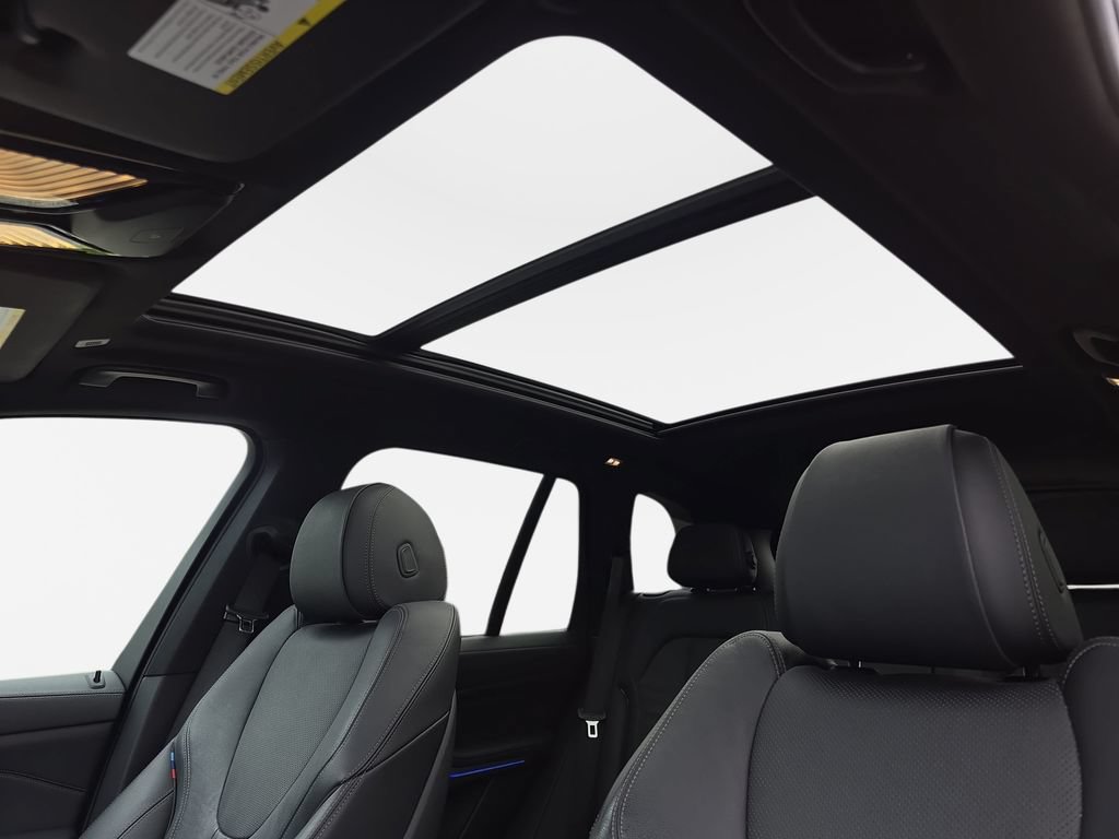Used 2020 BMW X5 sDrive40i w/ M Sport Package RWD image 28