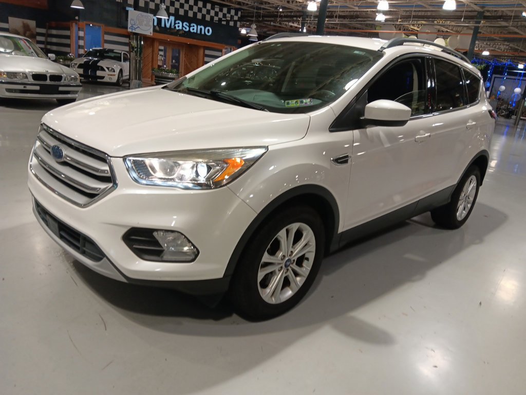 Certified 2018 Ford Escape SEL w/ Ford Safe & Smart Package AWD/4WD image 8