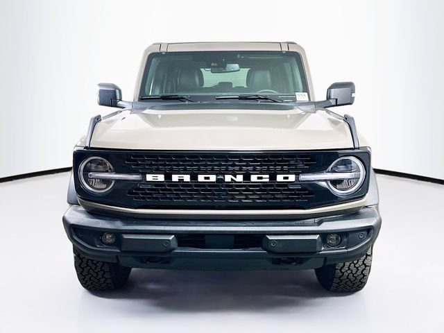 Certified 2025 Ford Bronco Outer Banks AWD/4WD image 2