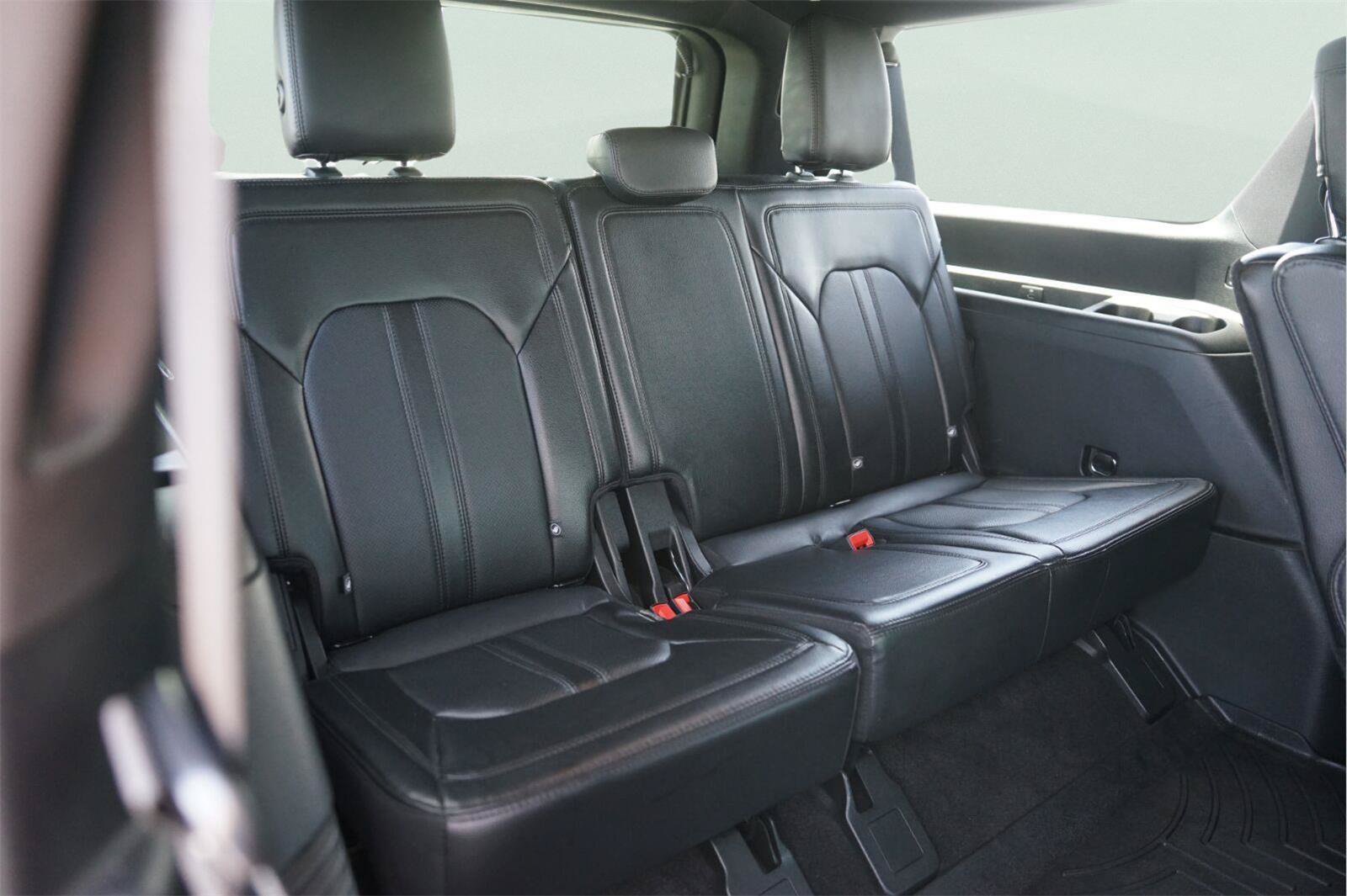 Certified 2021 Ford Expedition Max Limited RWD image 16