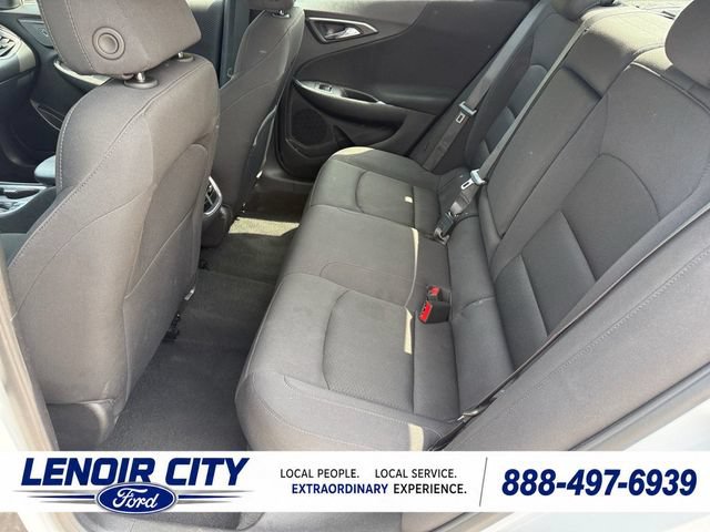 Used 2024 Chevrolet Malibu LT FWD image 11
