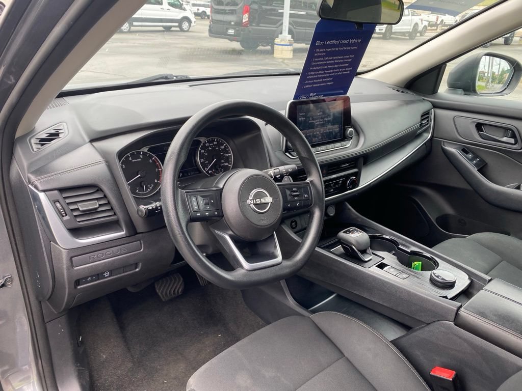 Used 2024 Nissan Rogue S AWD/4WD image 12