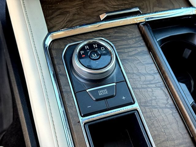 Certified 2019 Ford Expedition Max Platinum RWD image 19