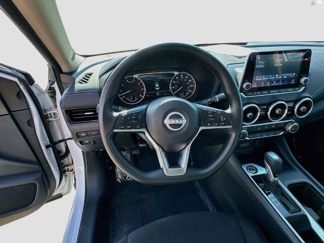 Used 2024 Nissan Sentra SV FWD image 10