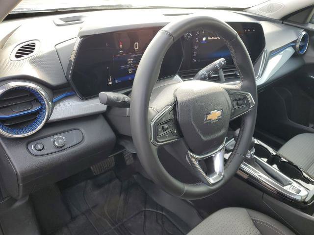 Used 2024 Chevrolet Trax LT w/ Sunroof Package image 7