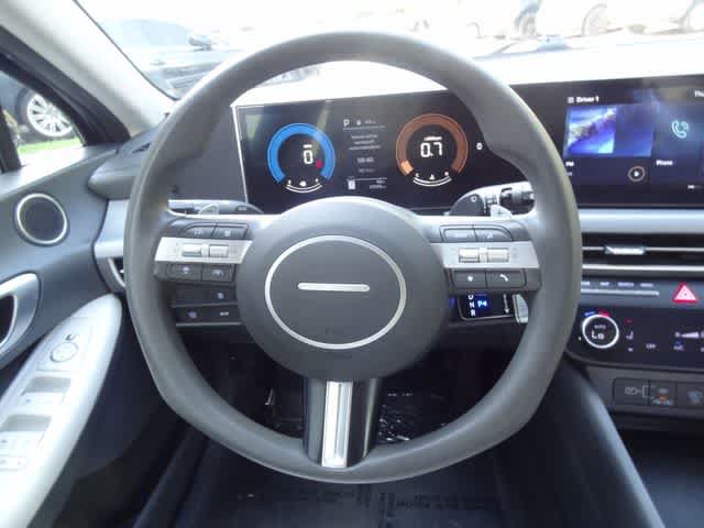 Used 2024 Hyundai Sonata SEL FWD image 12