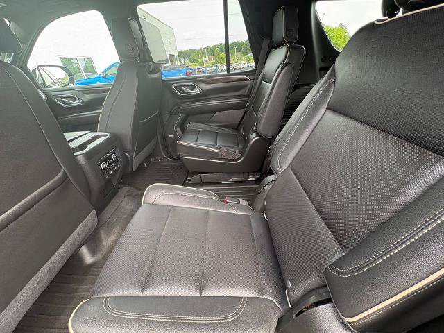 Used 2021 Chevrolet Tahoe Premier w/ Premium Package AWD/4WD image 24