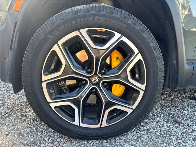 Used 2022 Rivian R1S Launch Edition AWD/4WD image 5