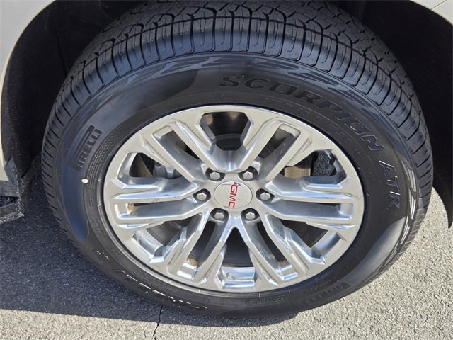 Used 2022 GMC Yukon SLT w/ SLT Luxury Package image 20