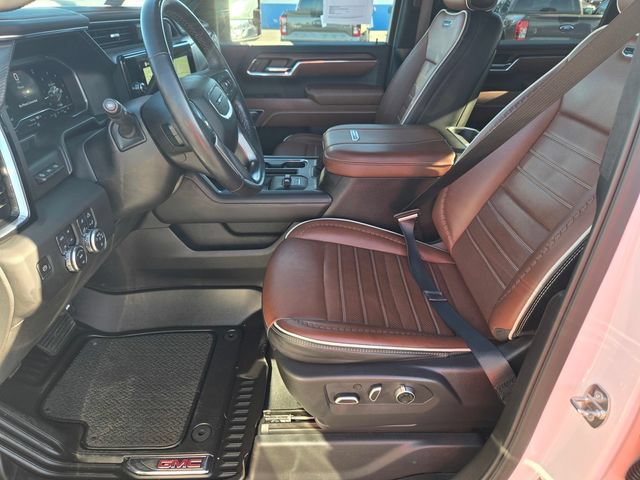 Used 2024 GMC Sierra 2500 Denali Ultimate AWD/4WD image 11