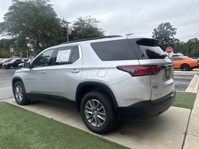 Used 2022 Chevrolet Traverse LT FWD image 5