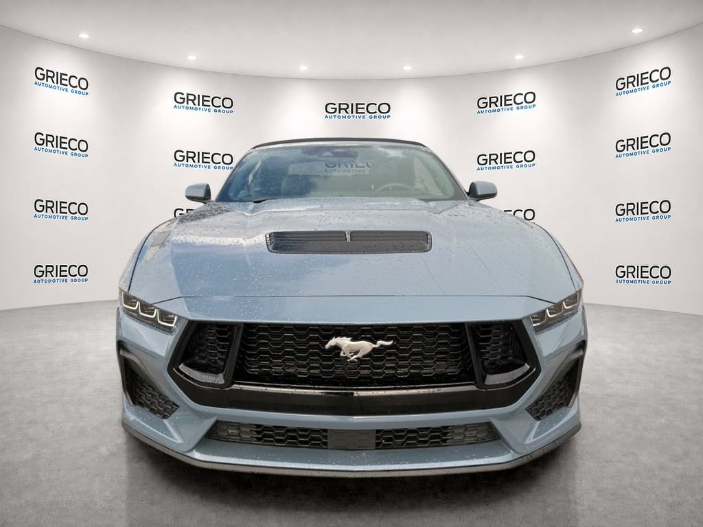 Certified 2025 Ford Mustang GT Premium RWD image 2