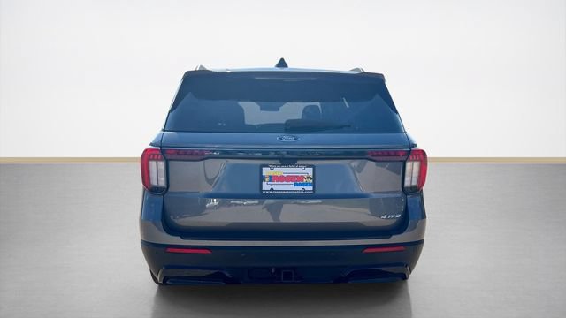 Certified 2025 Ford Explorer ST-Line w/ Premium Package AWD/4WD image 4