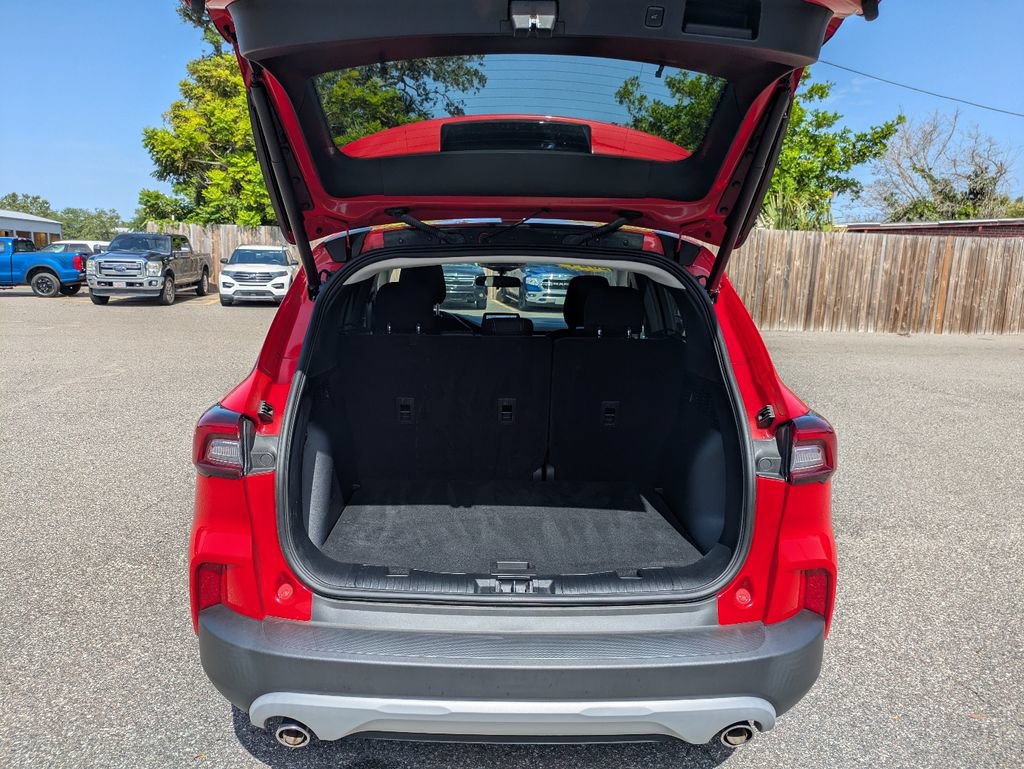 Certified 2024 Ford Escape Active FWD image 13