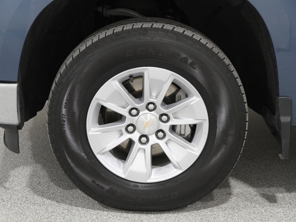 Used 2024 Chevrolet Silverado 1500 LT image 22