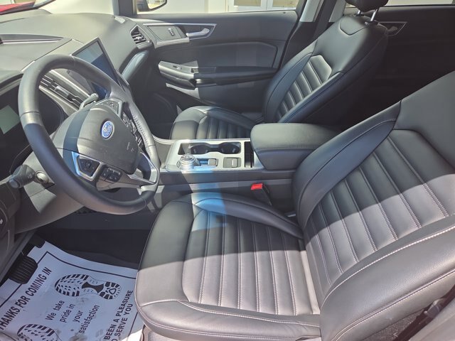Certified 2022 Ford Edge SEL w/ Convenience Package AWD/4WD image 12