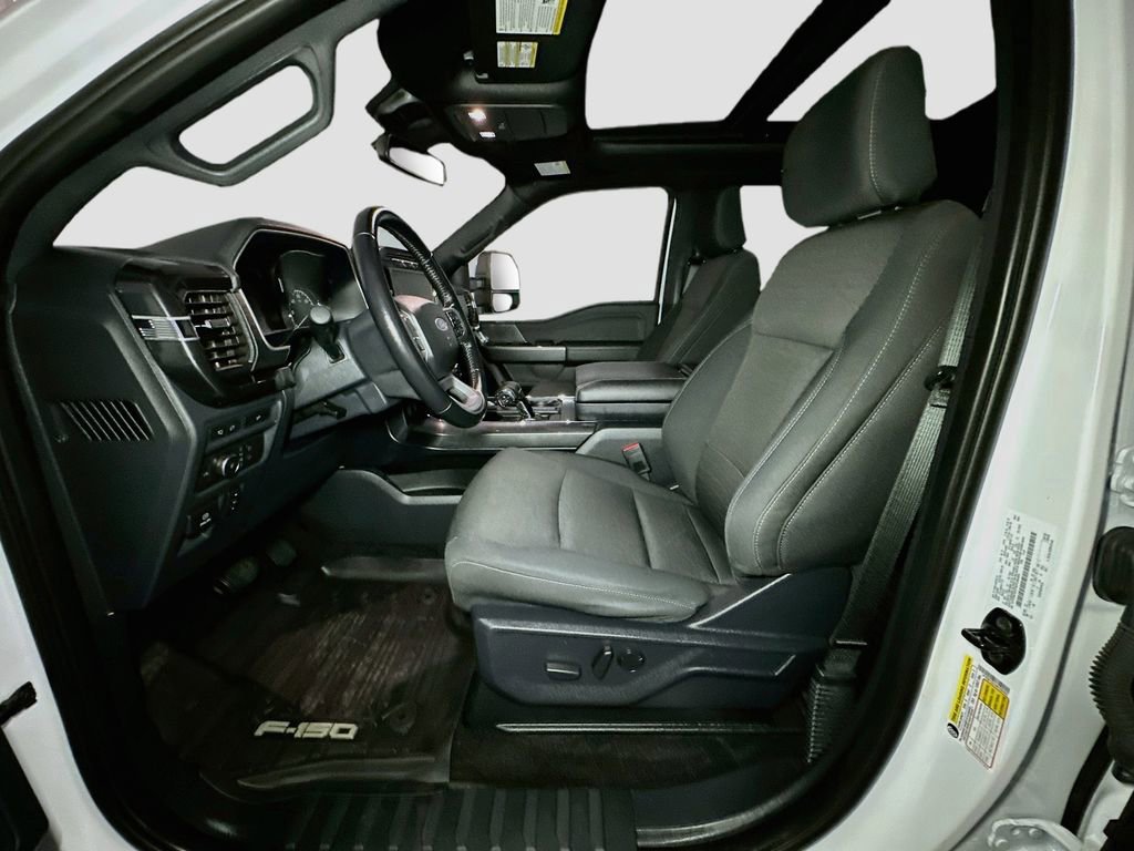 Certified 2022 Ford F150 XLT w/ Equipment Group 302A High image 17