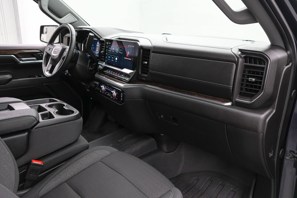 Used 2024 GMC Sierra 1500 SLE AWD/4WD image 22