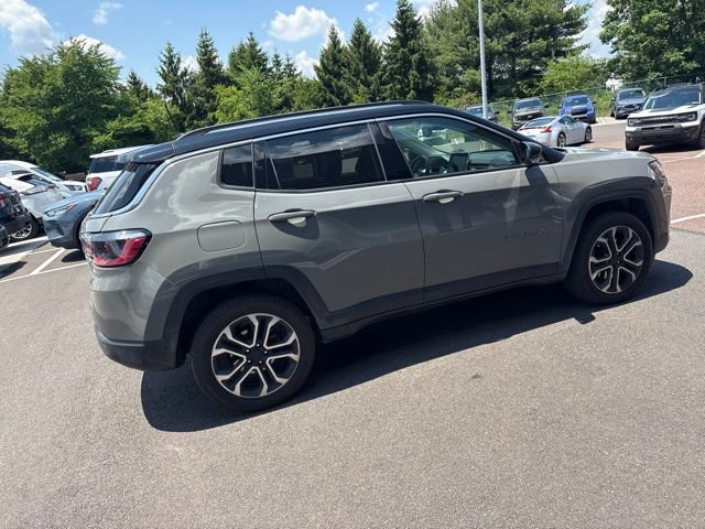 Used 2022 Jeep Compass Limited AWD/4WD image 21