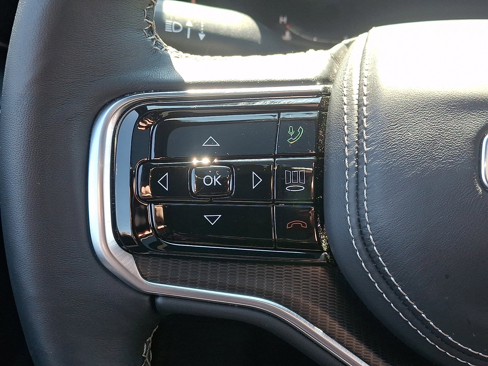 Used 2025 Jeep Grand Wagoneer Series II Obsidian w/ Quick Order Packagew 28T image 28