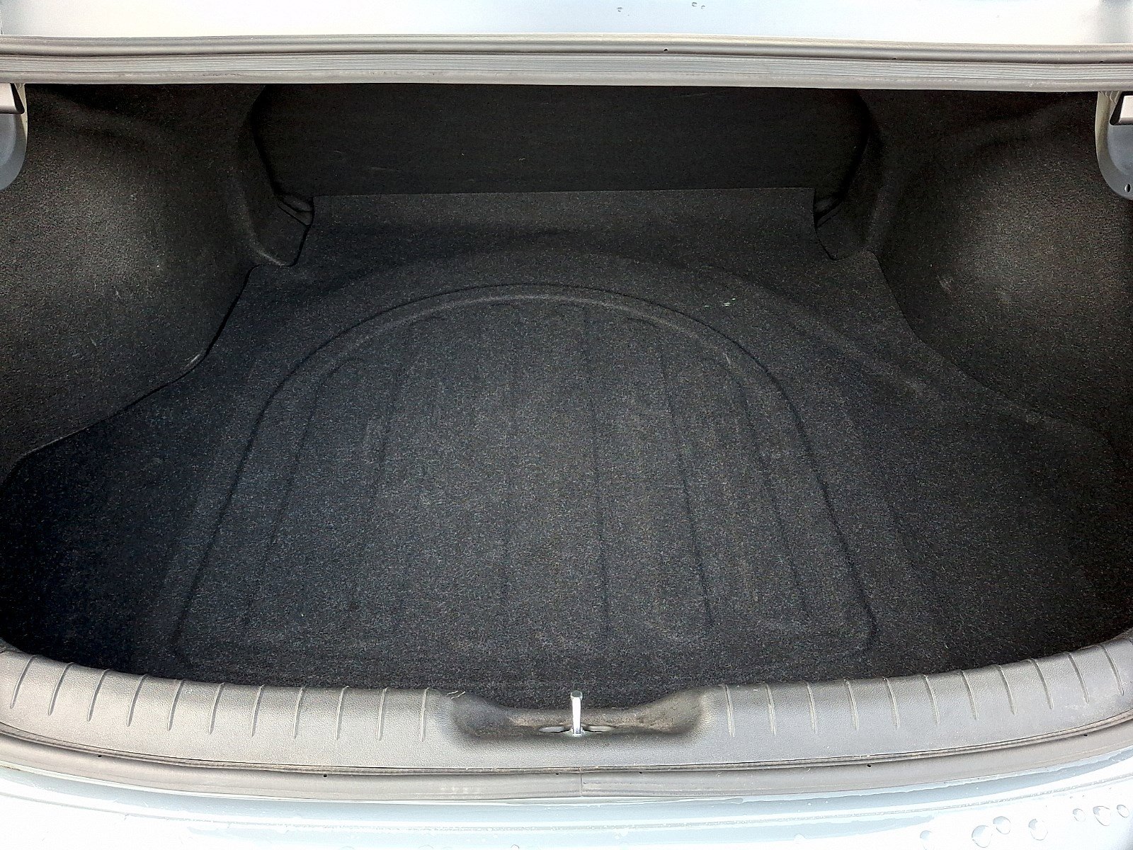Used 2022 Hyundai Elantra SE FWD image 28