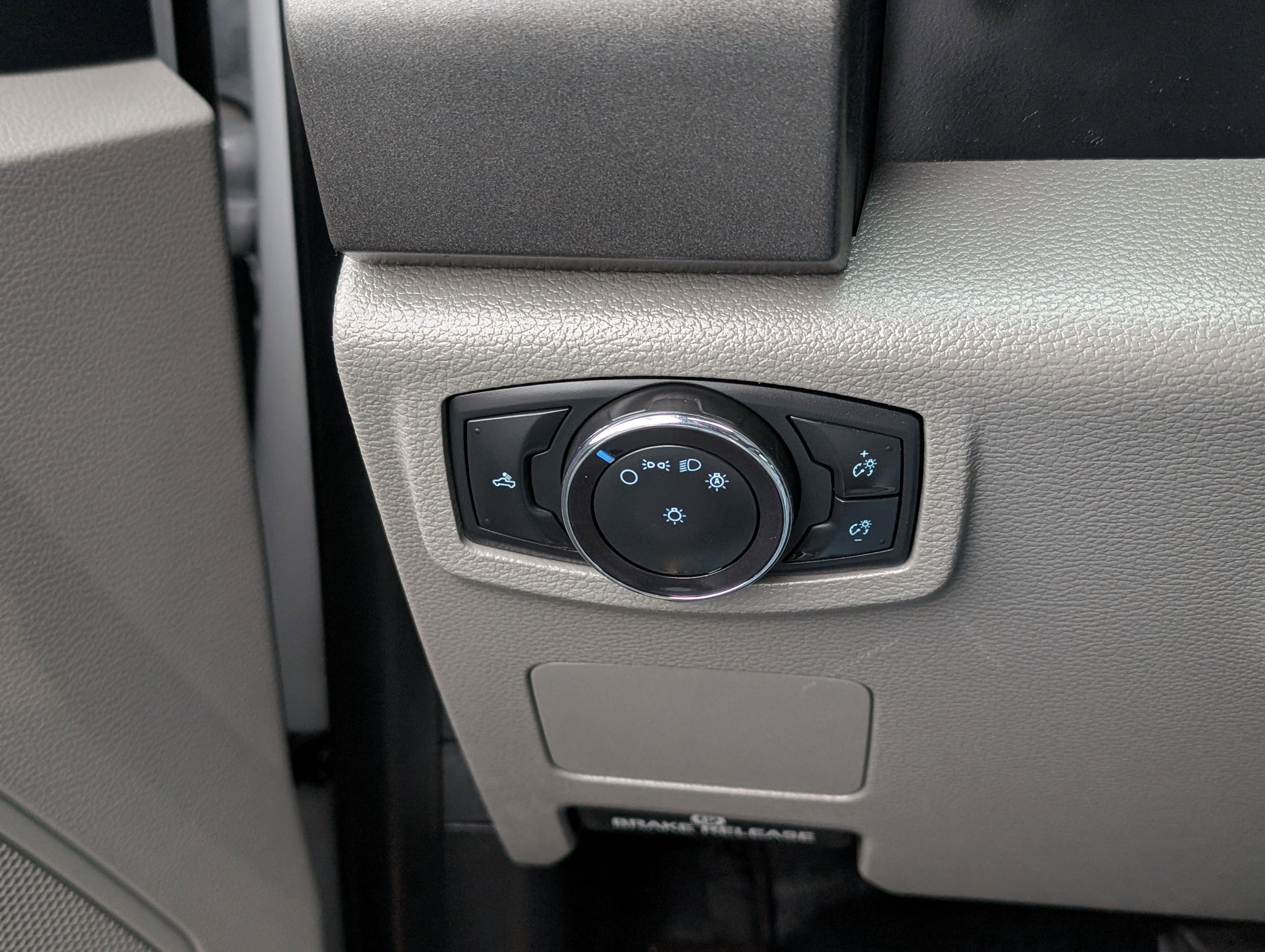 Certified 2020 Ford F250 XL w/ Power Equipment Group image 16