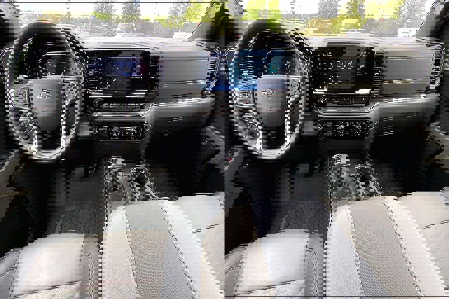 Used 2023 Chevrolet Silverado 1500 ZR2 w/ Technology Package image 15