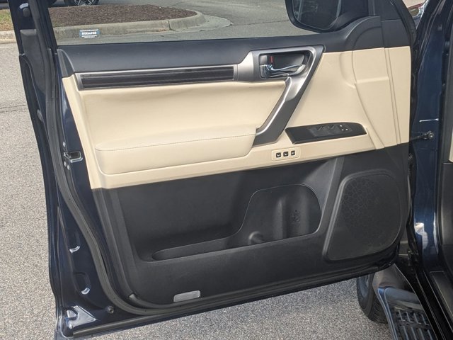 Used 2022 Lexus GX 460 Premium image 11