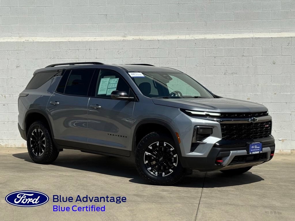Used 2025 Chevrolet Traverse Z71
