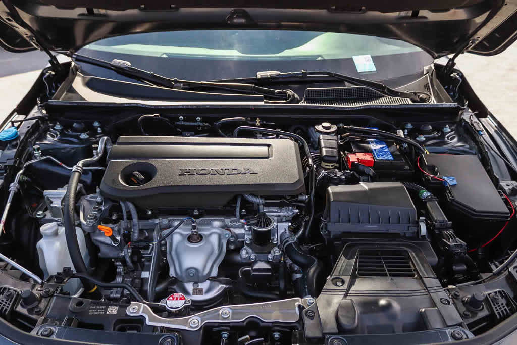 Used 2025 Honda Civic Sport image 29
