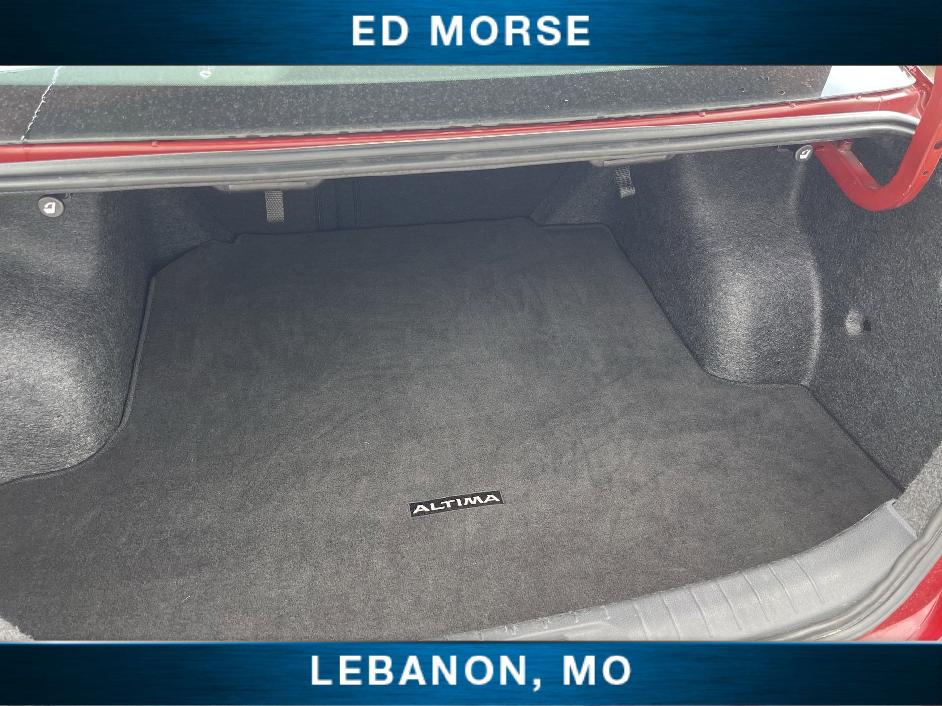 Used 2025 Nissan Altima 2.5 SV FWD image 23