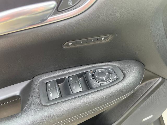 Used 2021 Cadillac XT5 Premium Luxury image 18