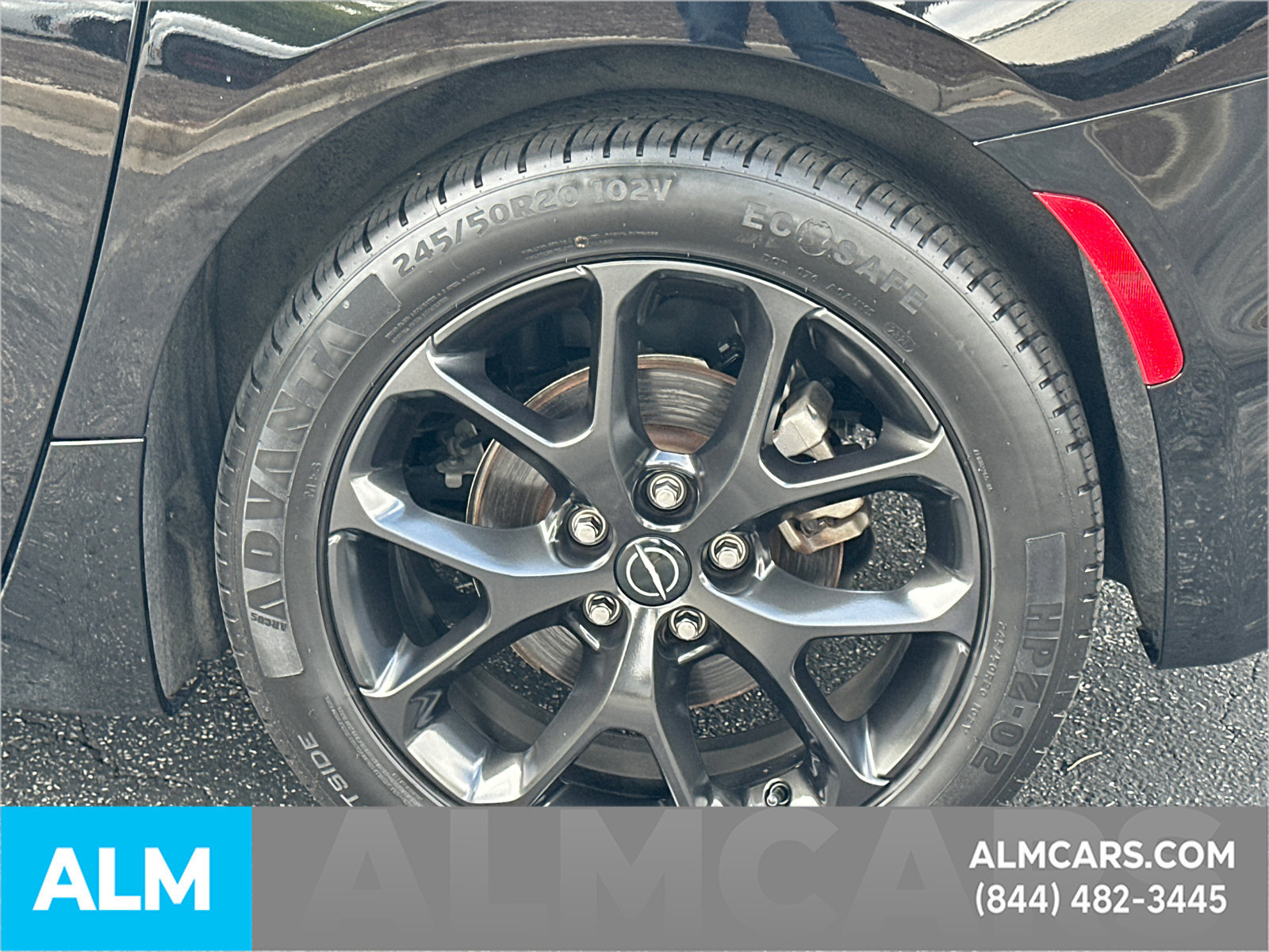 Used 2025 Chrysler Pacifica Limited FWD image 23