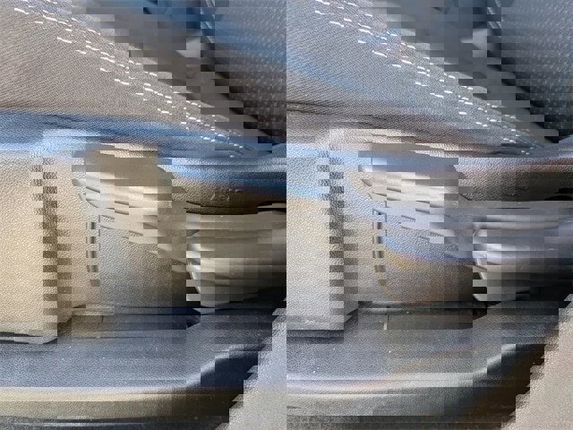 Used 2024 GMC Terrain SLE image 13