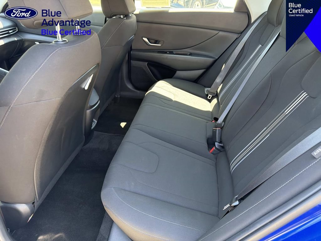 Used 2024 Hyundai Elantra SEL FWD image 13