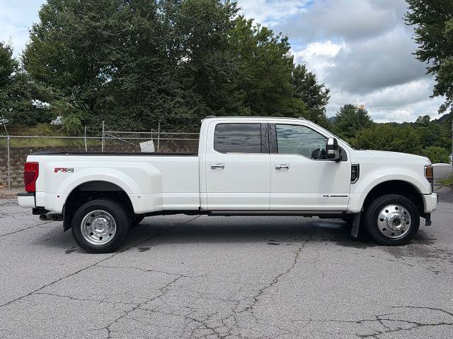 Certified 2022 Ford F450 Platinum w/ FX4 Off-Road Package AWD/4WD image 2
