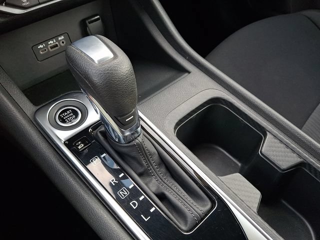 Used 2020 Nissan Sentra SV FWD image 14
