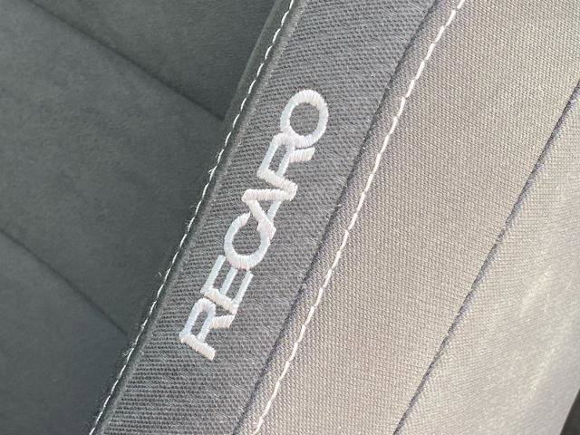 Certified 2018 Ford Mustang Shelby GT350 w/ Electronics Package image 13