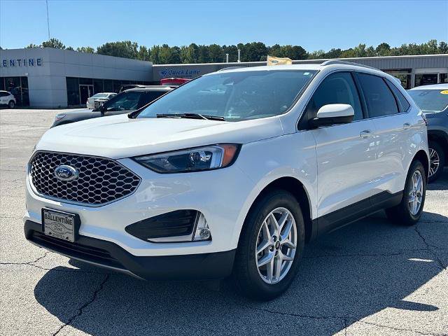 Certified 2024 Ford Edge SEL w/ Convenience Package AWD/4WD image 9
