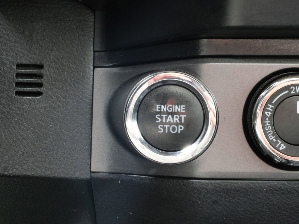 Used 2020 Toyota Tacoma TRD Pro AWD/4WD image 26